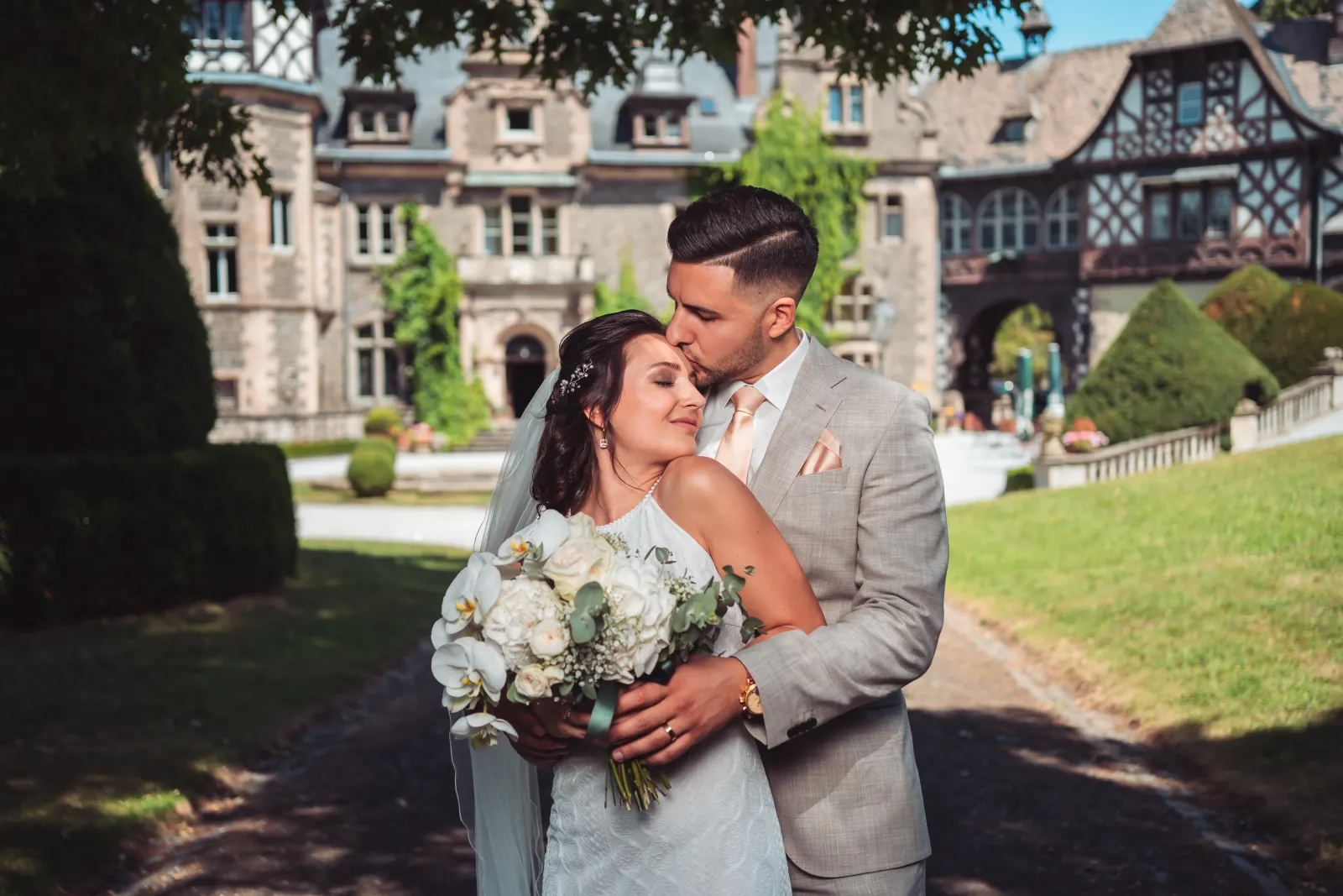 Ungestellte Hochzeitsfotos - Hochzeitsfotograf Frankfurt für natürliche Bilder